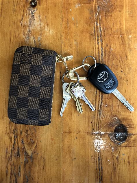 louis vuitton car key wallet|louis vuitton cles key pouch.